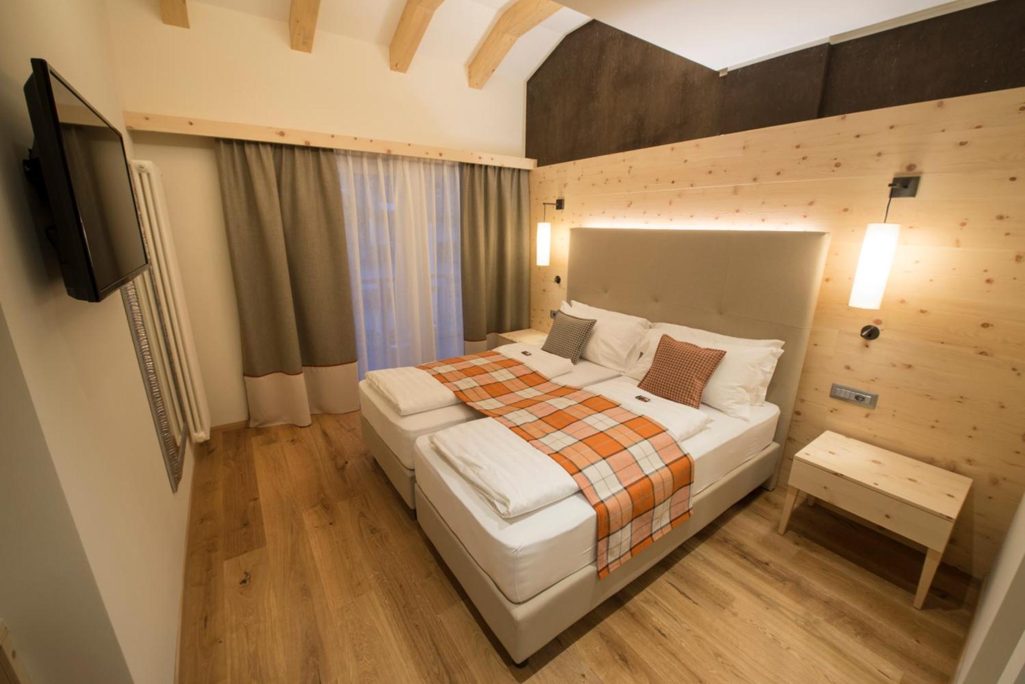 Active Hotel Monte Giner Медзана Экстерьер фото