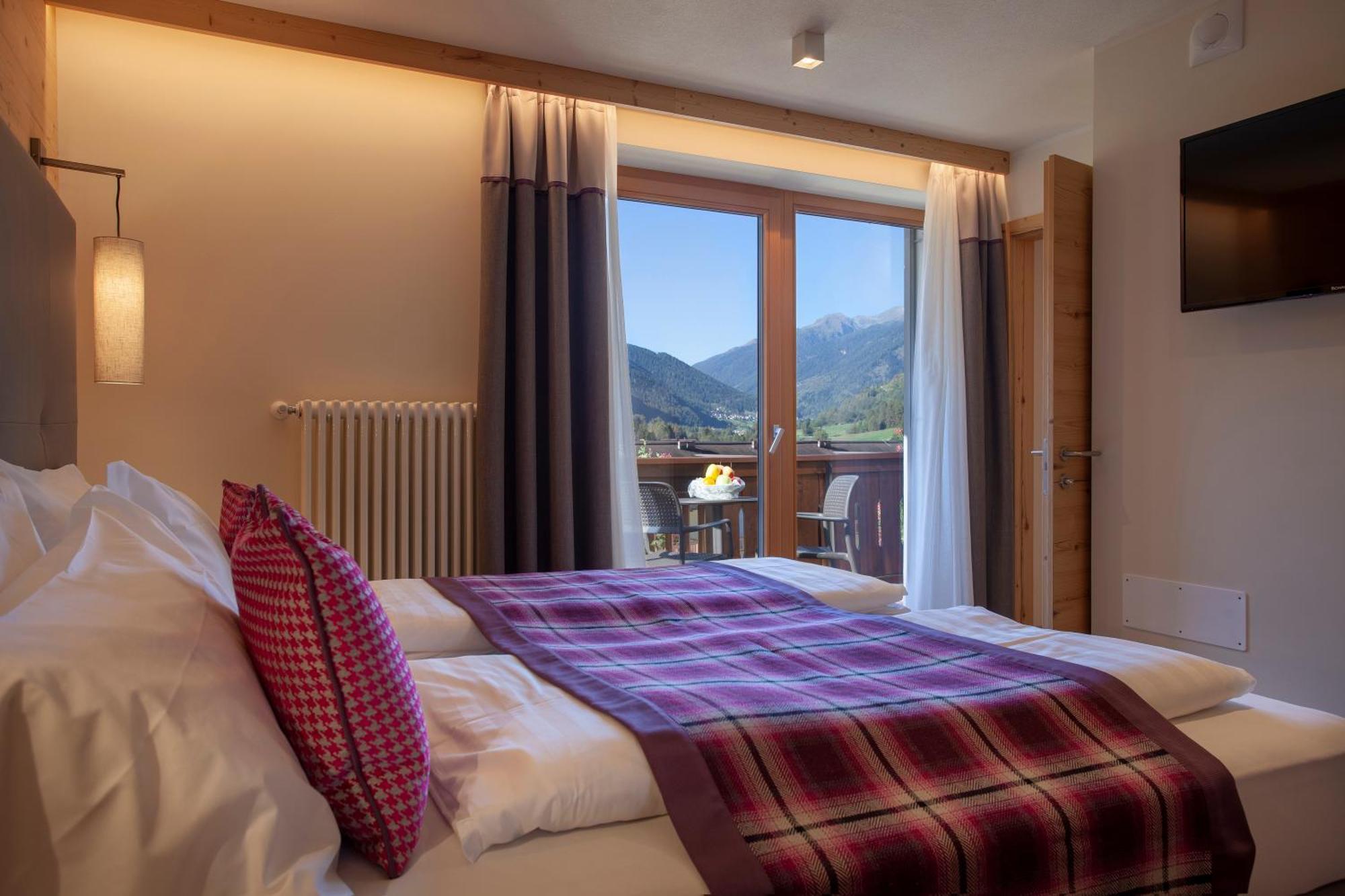 Active Hotel Monte Giner Медзана Экстерьер фото